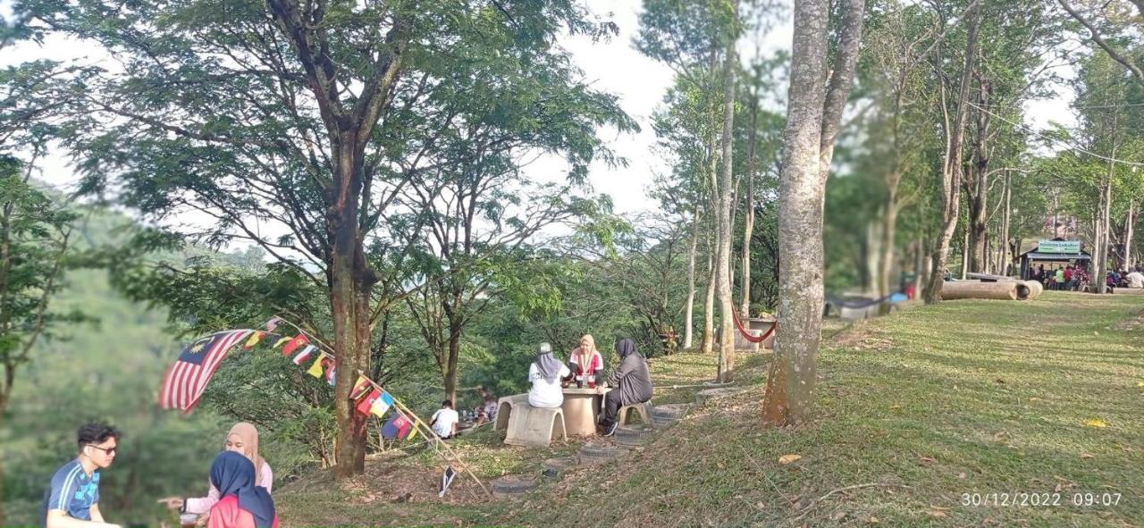 Homestay Desa Tikam Batu スンガイ・プタニ エクステリア 写真